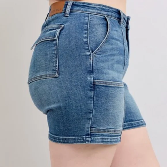 Judy Blue High Rise Denim Mid-Length Enevlope Pockets Slim Fit Jean Shorts